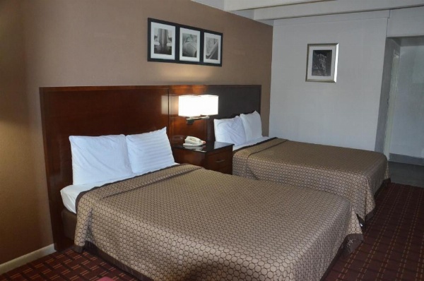 Americas Best Value Inn - Augusta Historic Downtown image 13