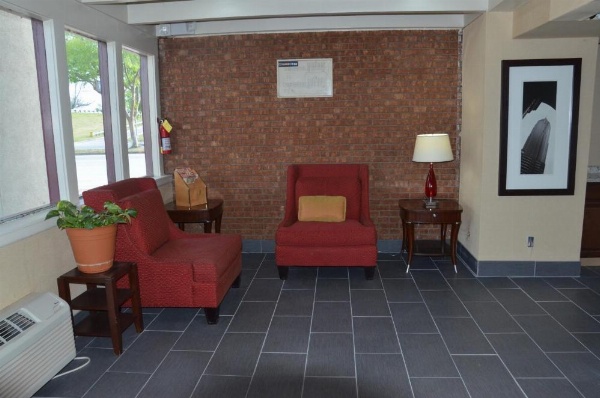 Americas Best Value Inn - Augusta Historic Downtown image 22