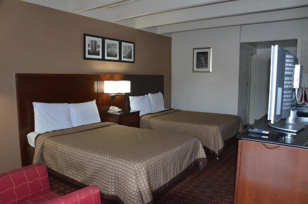 Americas Best Value Inn - Augusta Historic Downtown image 6